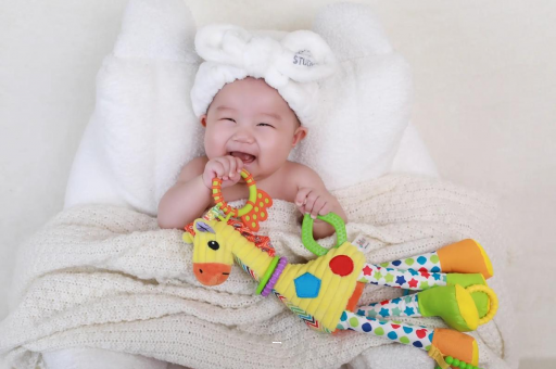 林州宝宝为什么会吐奶 林州宝宝为什么会吐奶